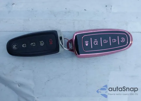 2018 Ford Escape Titanium из США, поврежденный, VIN 1FMCU9J93JUA24687